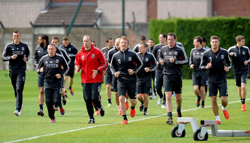 媒体人：邵佳一执教国足后，李昊成为接班颜骏凌的最热门人选（媒体人称：邵佳一执掌国足后，李昊被看好成为颜骏凌的头号接班人）