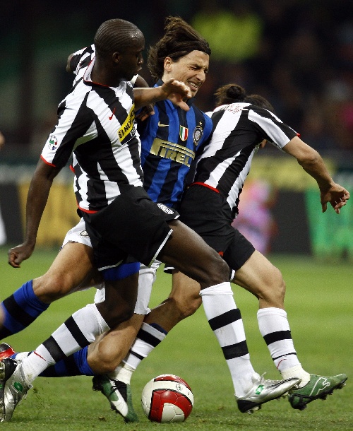 欧冠夺冠赔率：红军巴萨领跑 巴黎力压枪手皇马（欧冠夺冠赔率出炉：利物浦与巴萨领衔，巴黎压过阿森纳与皇马）