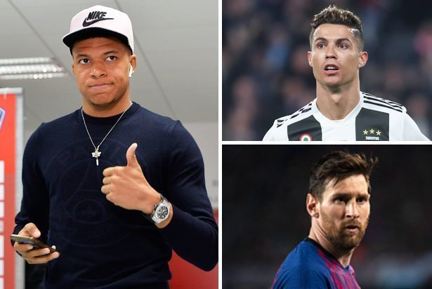 意媒：尤文正在关注图卢兹中卫克雷斯维尔，已派球探现场考察（意媒称尤文盯上图卢兹中卫克雷斯维尔，已派球探到场考察）