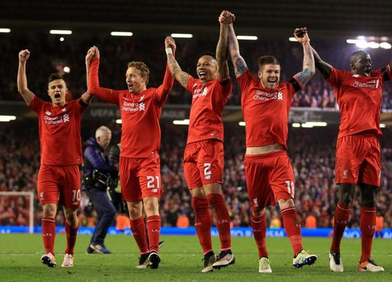 马德兴：中国足球受冷遇因成绩没突破，地方超火爆是大众怒其不争（马德兴：国足成绩难破局致整体遇冷，地方热度高因球迷恨铁不成钢）