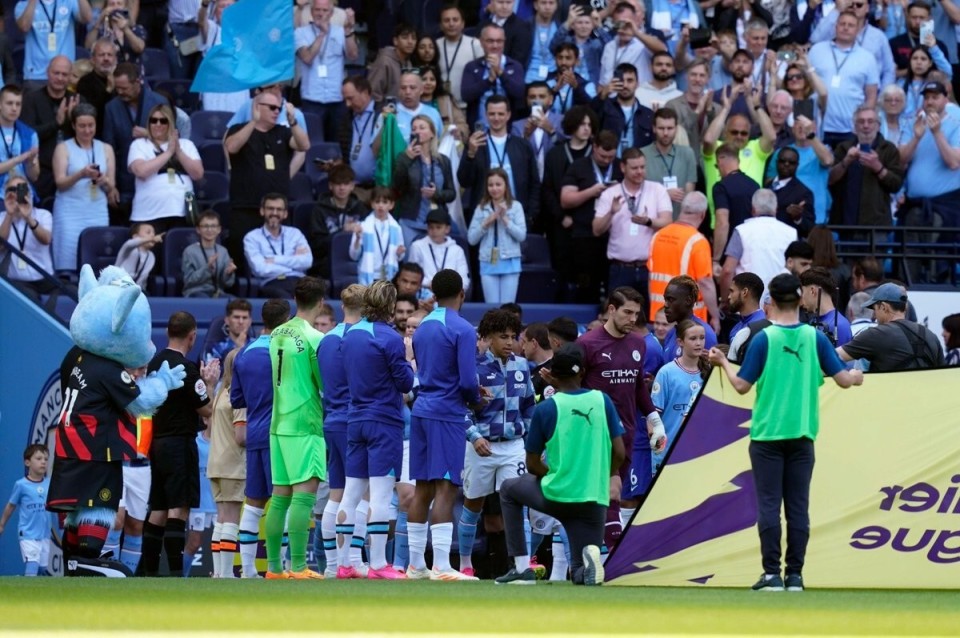 葡萄牙足协主席：C罗能踢世界杯的首场比赛非常重要（葡萄牙足协主席称C罗参加世界杯首战至关重要）